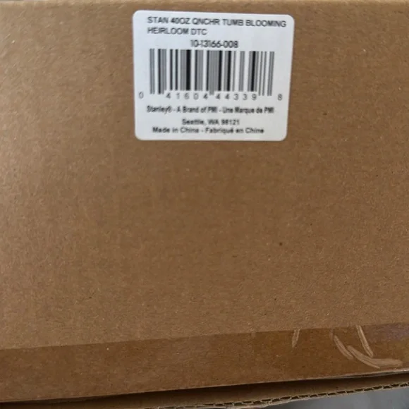 The Stanley x LoveShackFancy Quencher 40 OZ Blooming Heirloom Floral Bow - Picture 16 of 17